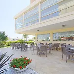 Londra Hotel 4*