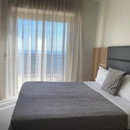 Londra Hotel 4*