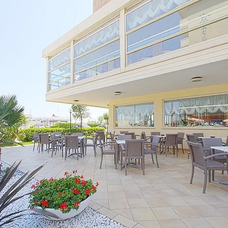 Londra Hotel 4*