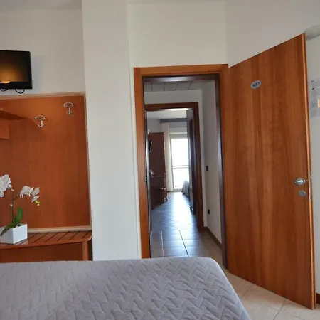 Hotell Londra Milano Marittima